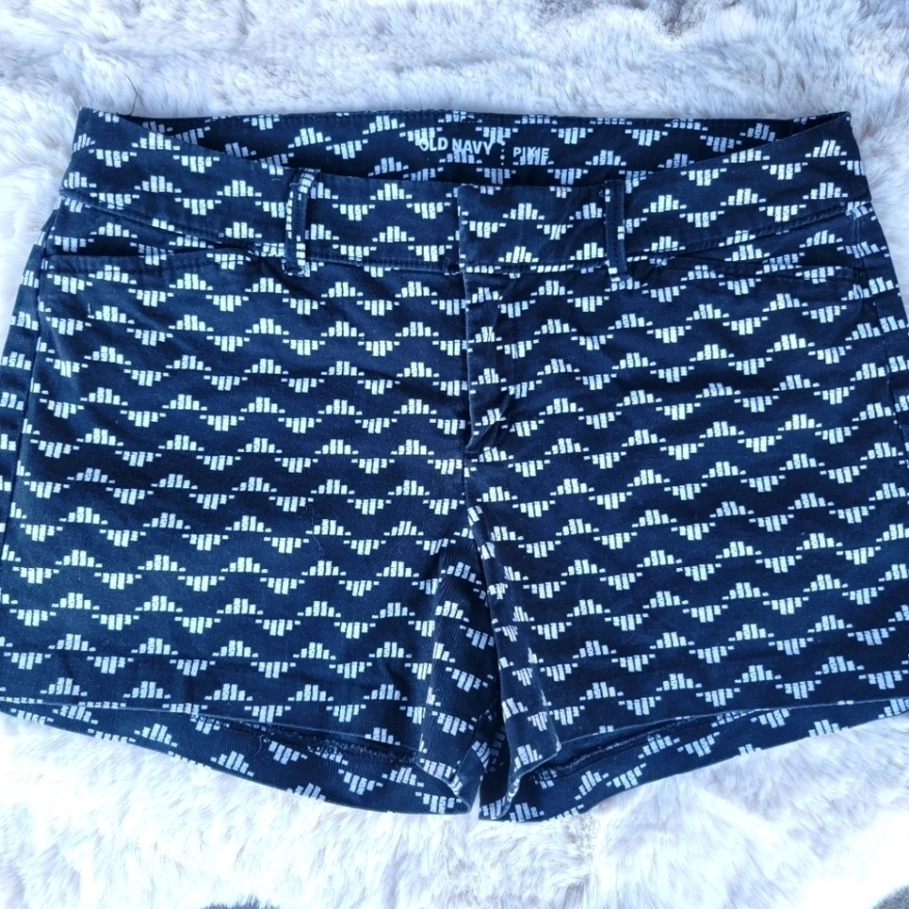 2/$20 Old Navy Pixie Shorts 4